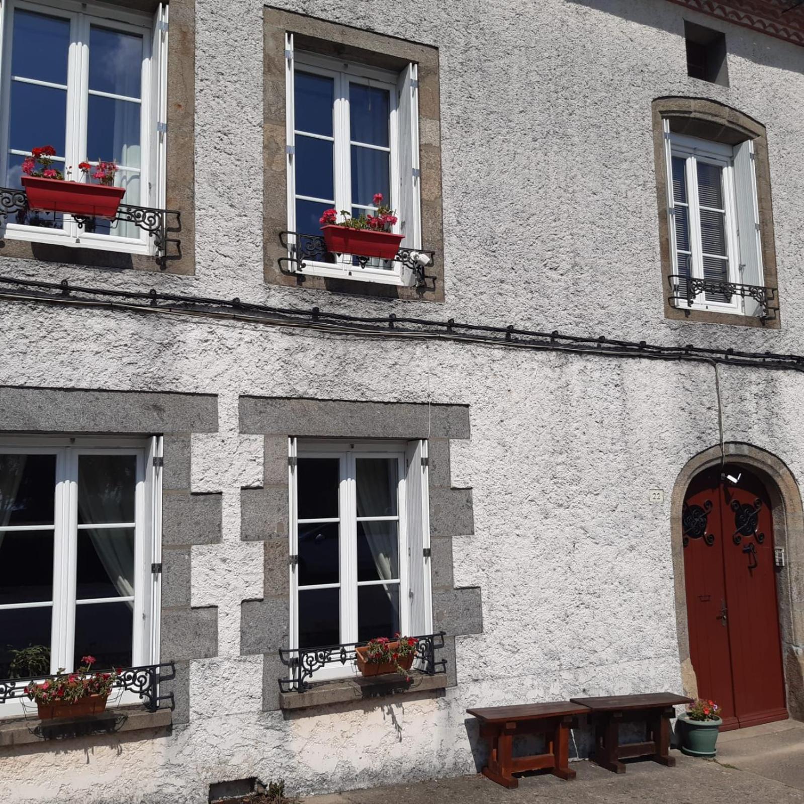 Number 22 - Le Dorat - Apartment 3 With Garden & Free Parking 外观 照片